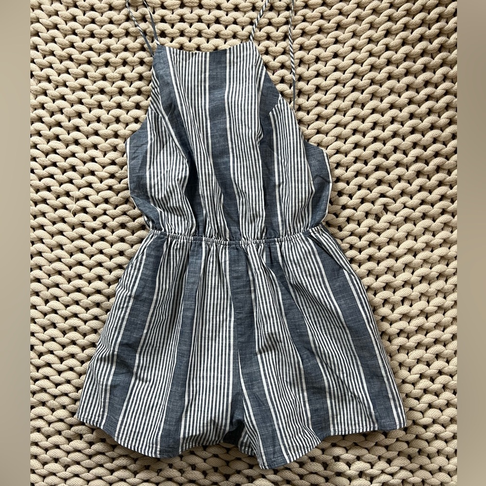 Size large open tie back romper blue and white stripe